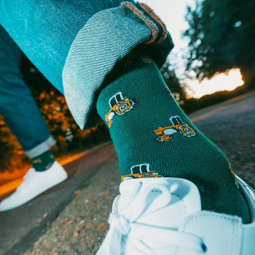 SWOLE PANDA SP440-L TRACTOR SOCKS