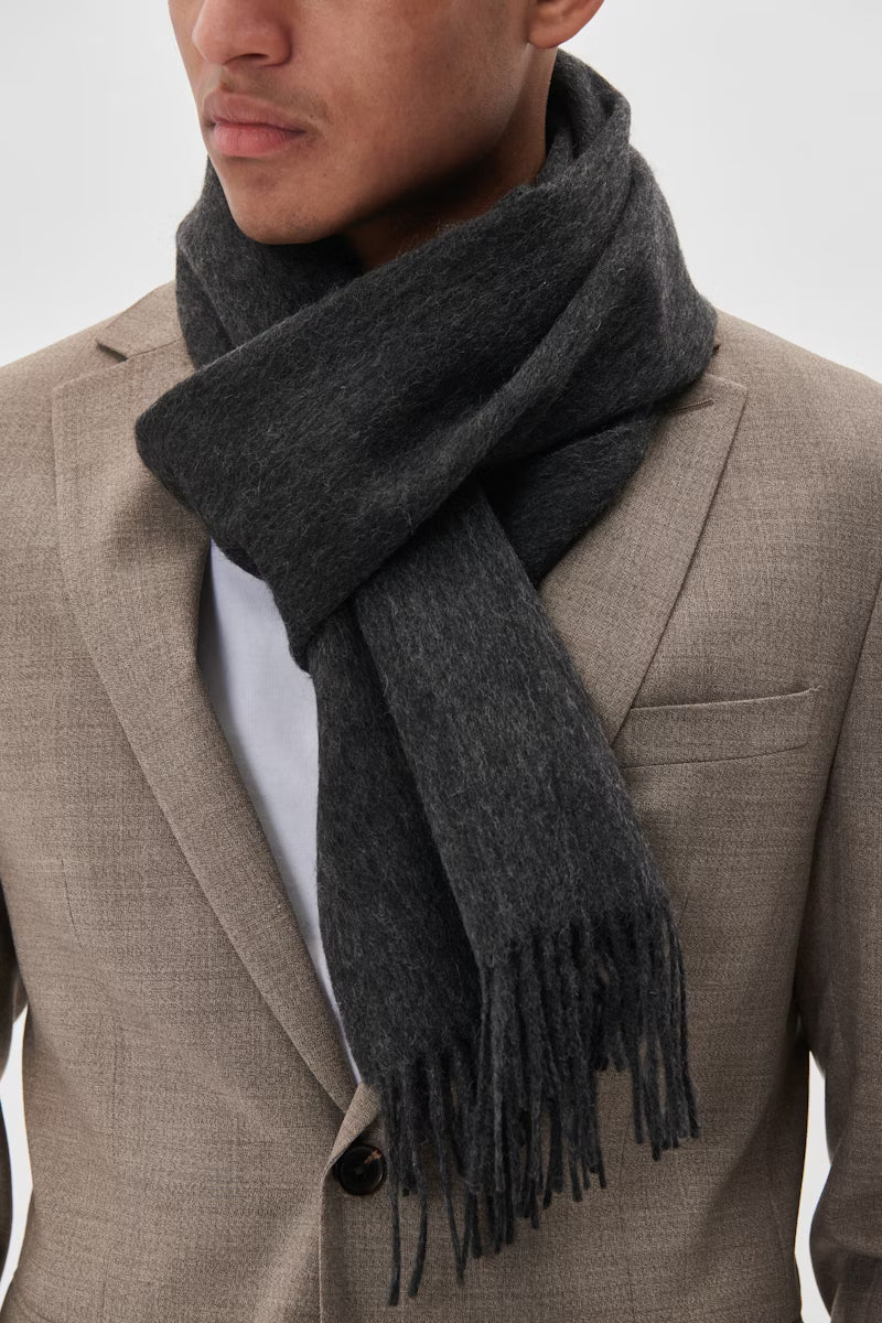 MATINIQUE MAWOLAN SCARF - DARK GREY
