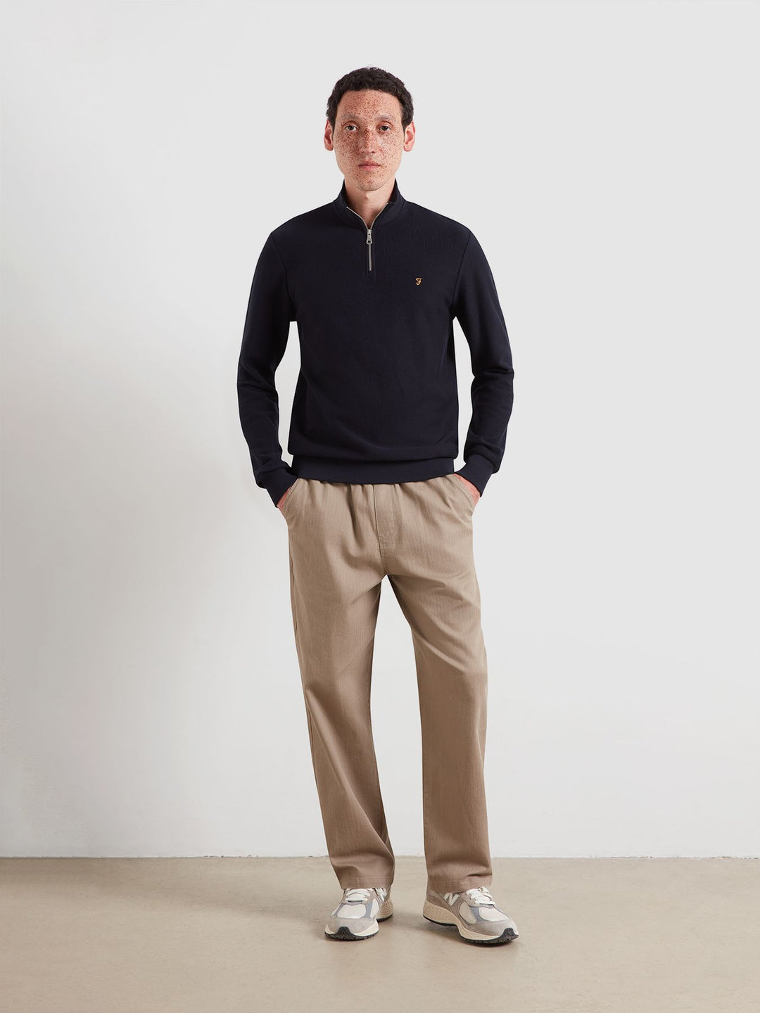 FARAH CONRAD 1/4 ZIP-GO - TRUE NAVY