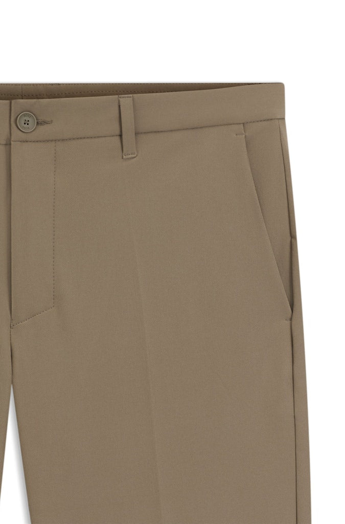 BOSS S_COMMUTER_10.5 INCH - 334 GREEN