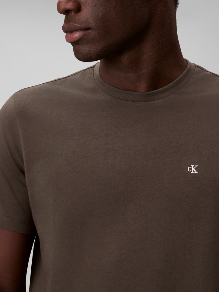CKJ SS CLASSIC MONOGRAM TEE - BELUGA