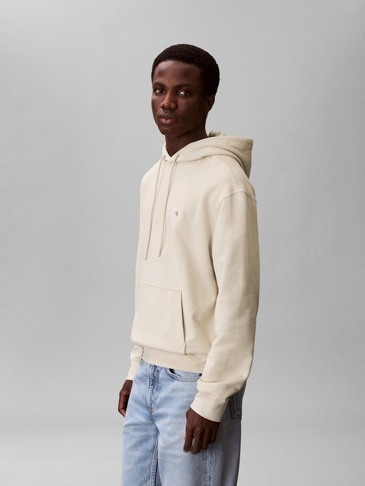 CKJ LS EU 350TERRY BADGE HOOD - OATMEAL