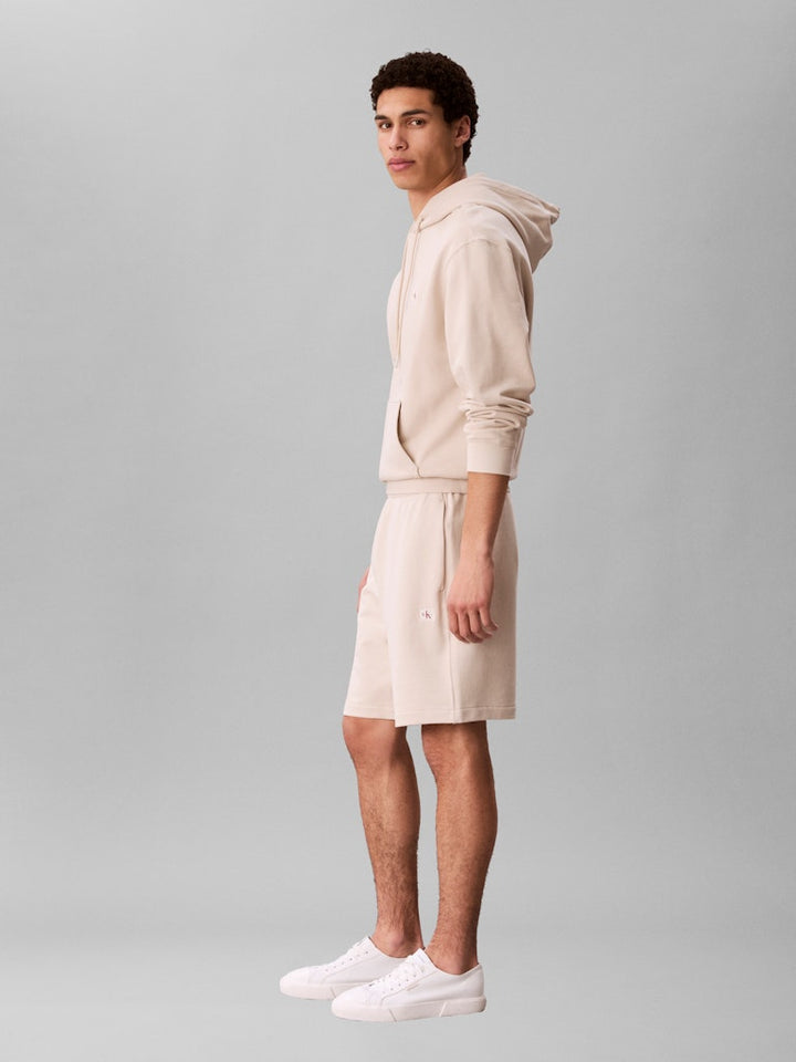 CKJ EU 350TERRY BADGE SHORT - OATMEAL