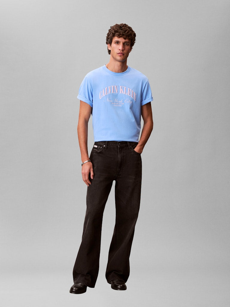 CKJ 20S MARCH GRAPHIC SEASONAL TEE - BLUE