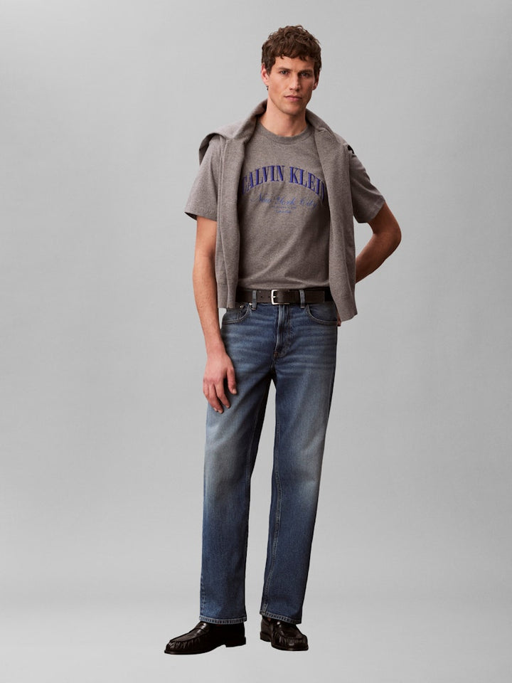 CKJ 20S MARCH GRAPHIC SEASONAL TEE - GREY