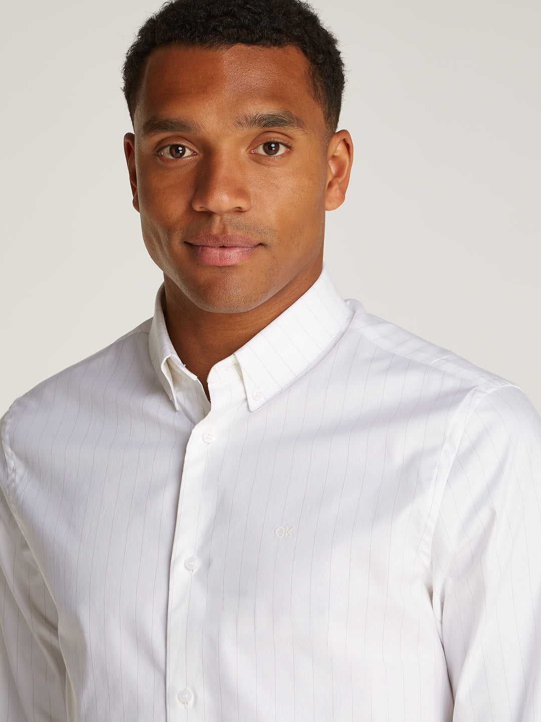 CK OXFORD STRETCH STRIPE SHIRT - WHITE