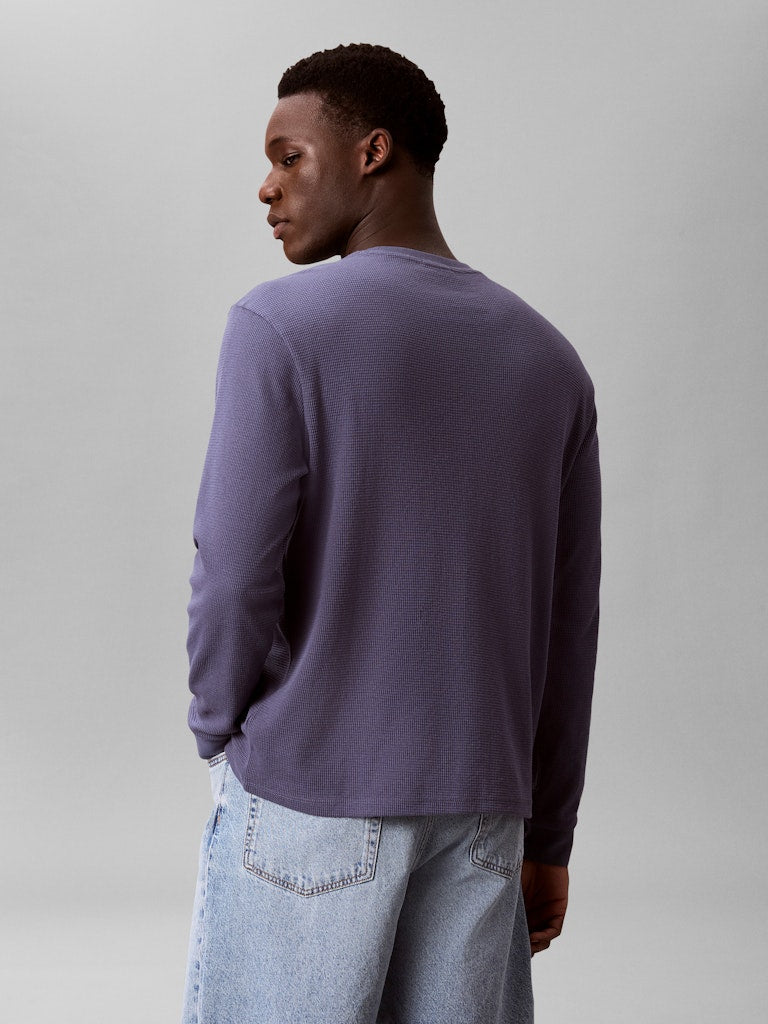CKJ LS WAFFLE BADGE CREWNK - BLUE NOMAD