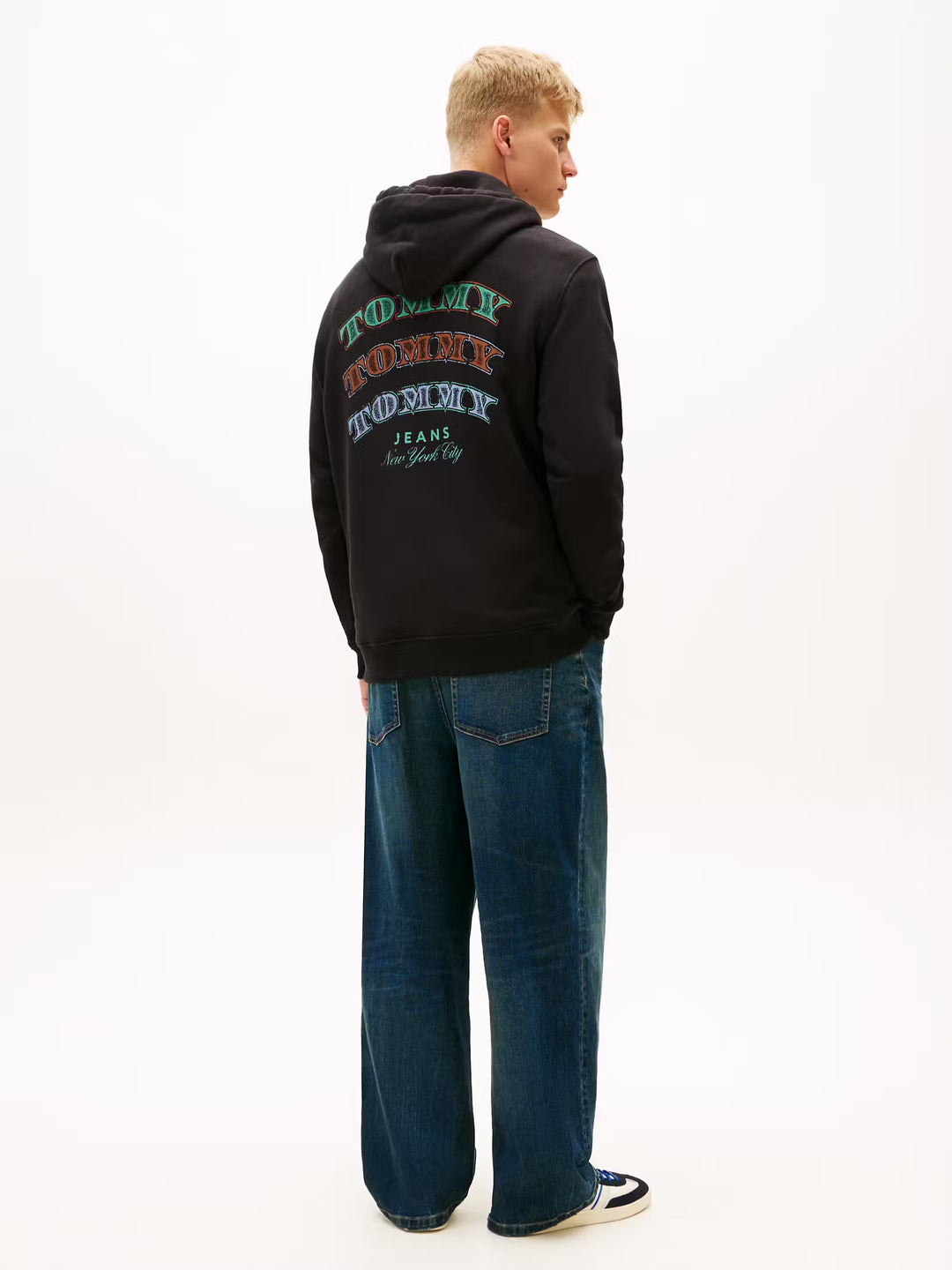 TOMMY JEANS REG DOLLAR STACK HOODIE - BLACK