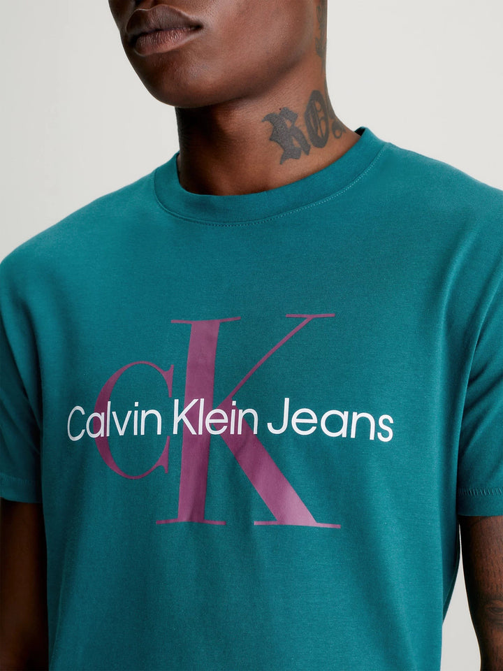 CKJ SEASONAL MONOLOGO TEE - CA4