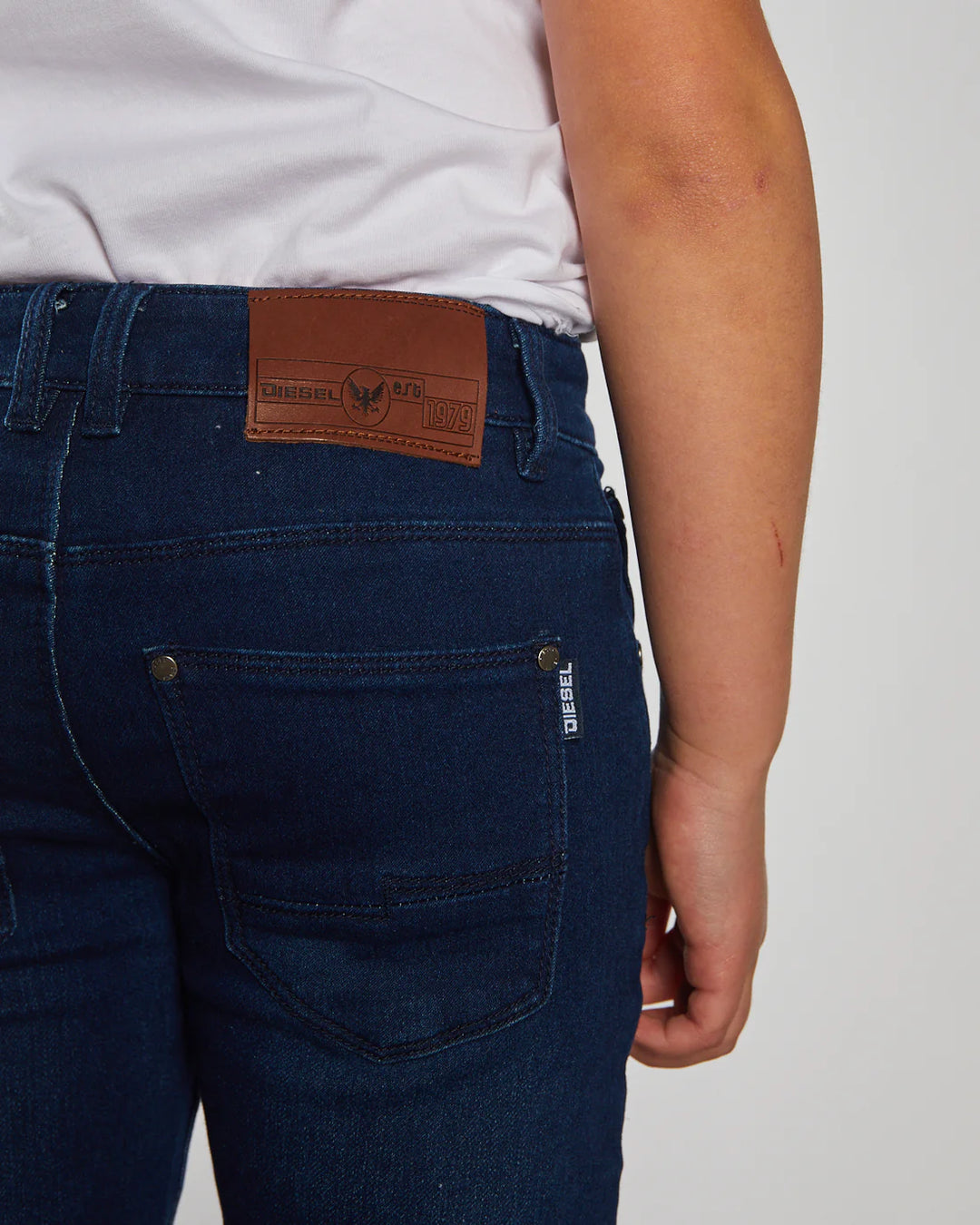 DIESEL BOYS LYLE JEAN - DARK WASH