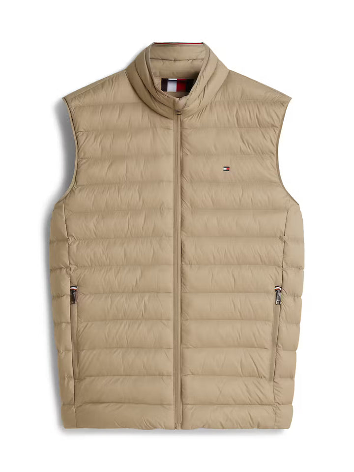 TOMMY HILFIGER PACKABLE RECYCLED VEST - COASTAL TAUPE