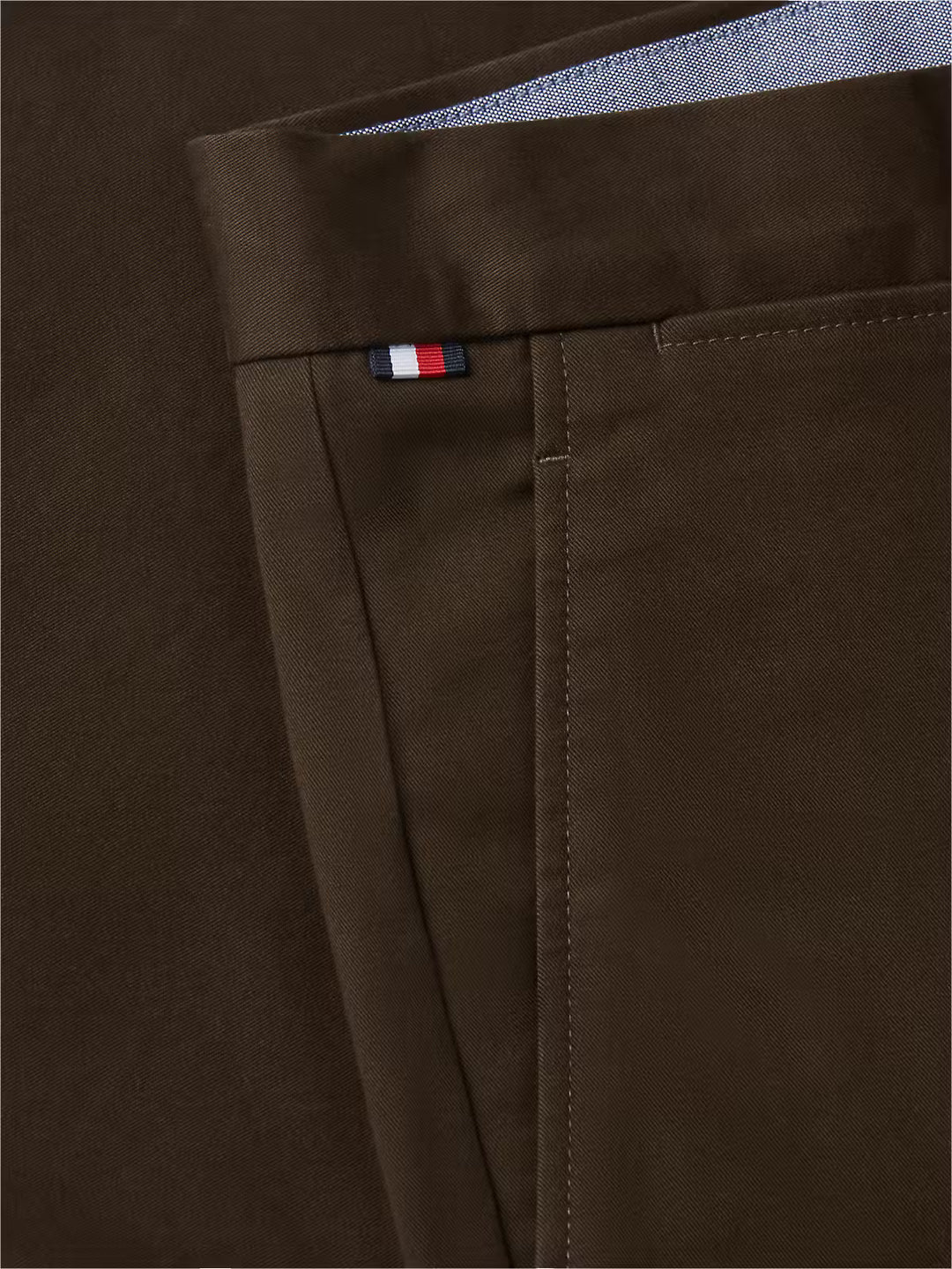 TOMMY HILFIGER DENTON ESSENTIAL TWILL - DARK COFFEE