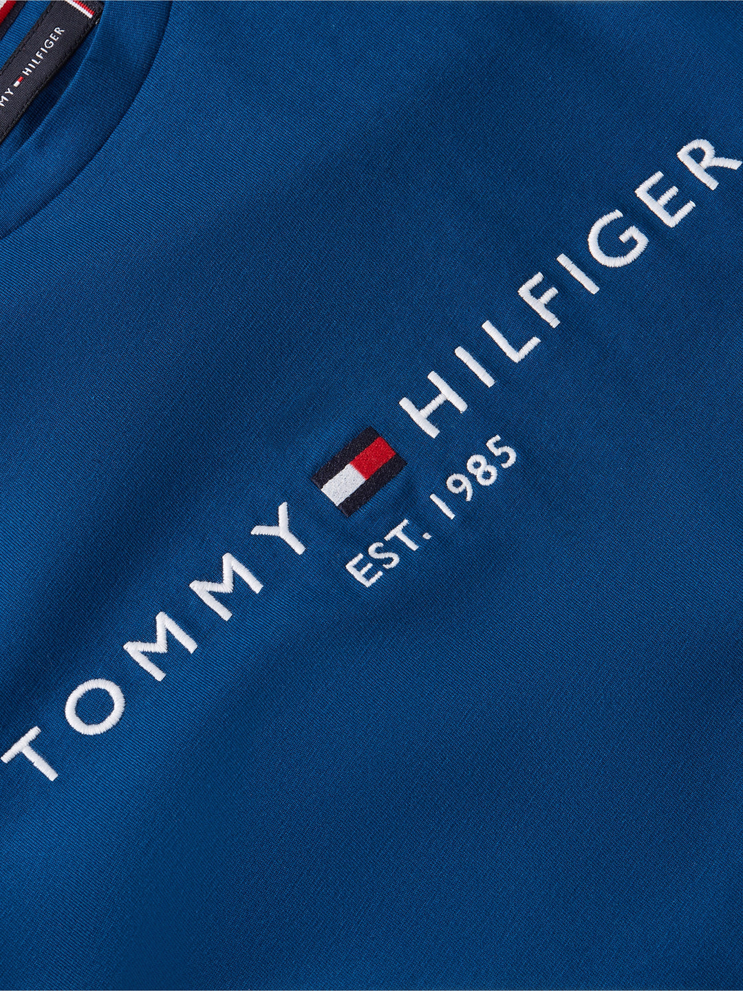 TH TOMMY LOGO TEE - DEEP INDIGO
