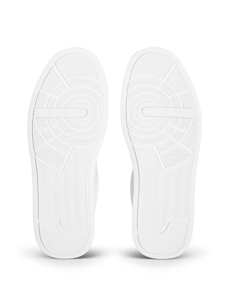 TOMMY HILFIGER COURT LTH DETAIL ESS - WHITE/BLACK/GOLD