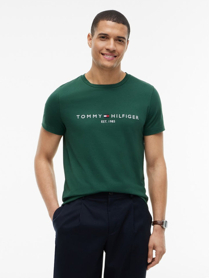 TOMMY HILFIGER TOMMY LOGO TEE - ORNAMENTAL GREEN