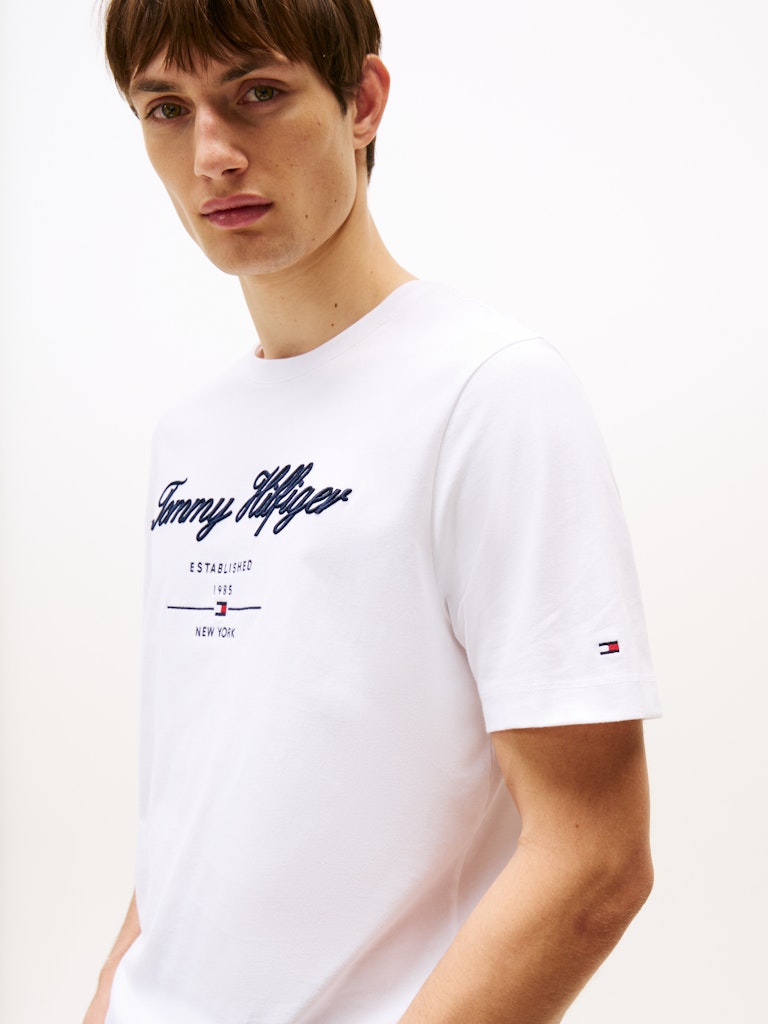TOMMY HILFIGER SCRIPT LOGO TEE - WHITE
