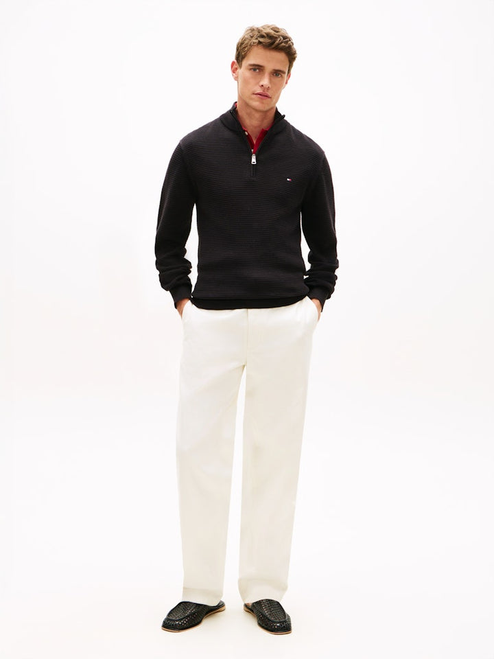 TOMMY HILFIGER SEASONAL STRUCTURE ZIP MOCK - BLACK