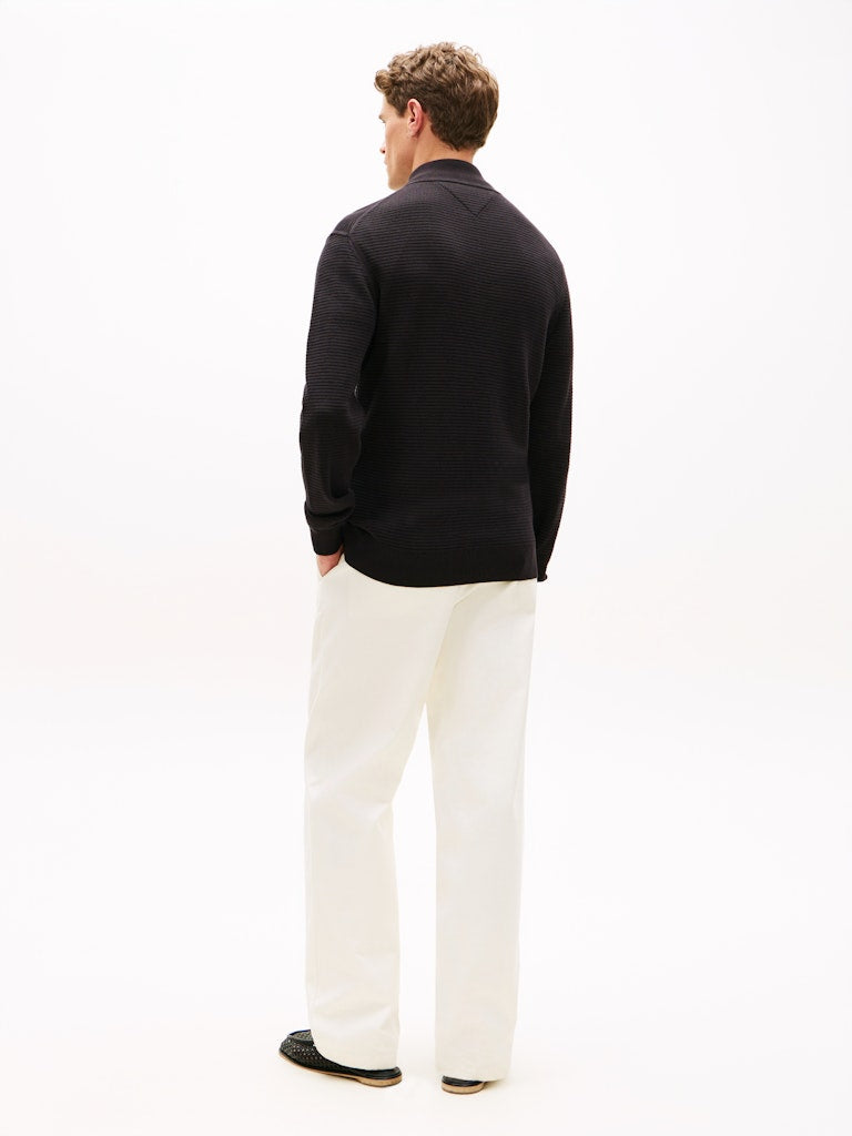 TOMMY HILFIGER SEASONAL STRUCTURE ZIP MOCK - BLACK