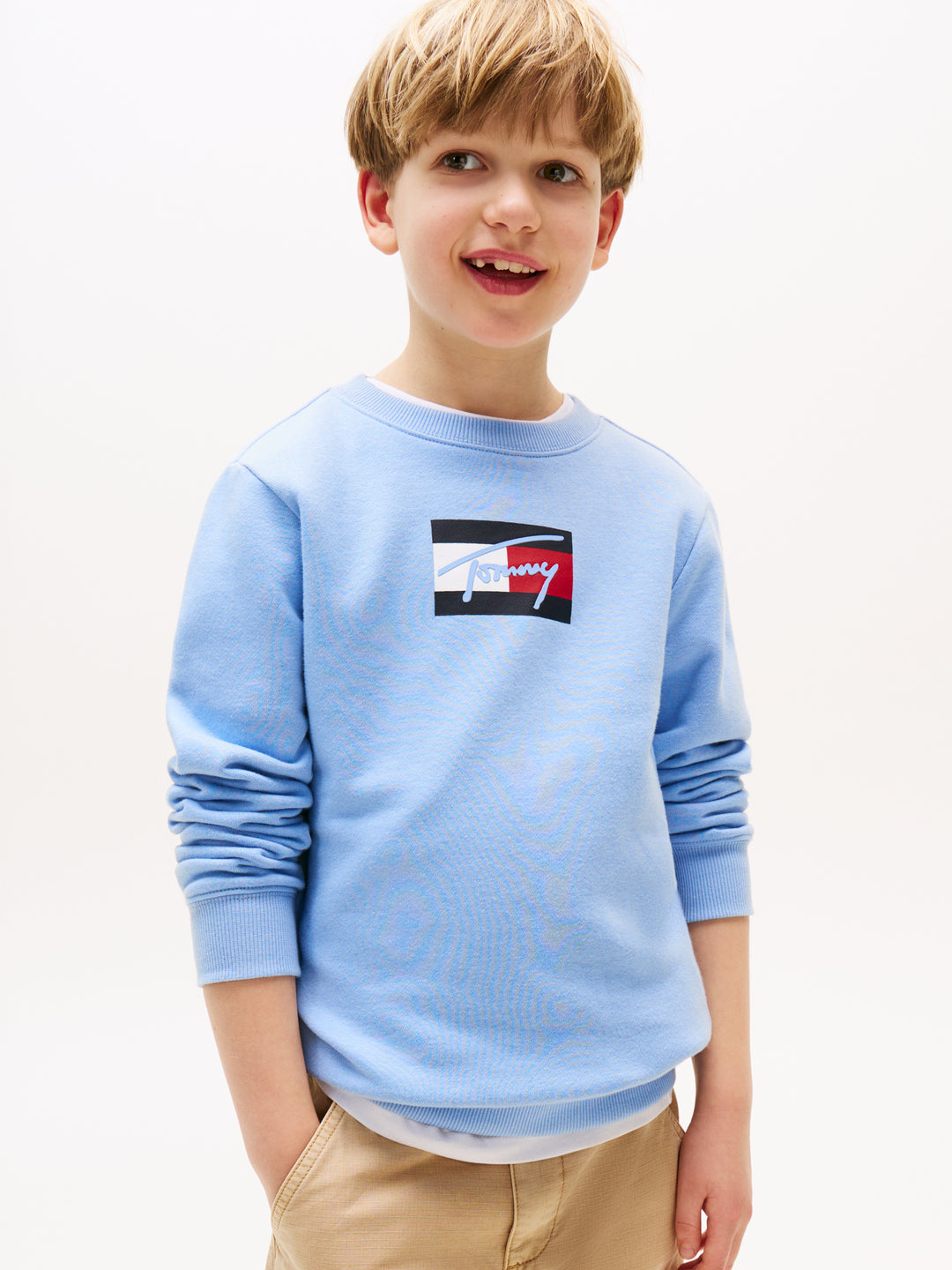 TH BOYS TOMMY SCRIPT FLAG SWEAT - CLOUDY