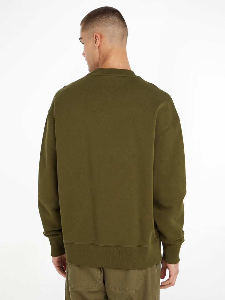 TJM RLX XS BADGE CREW - OLIVE