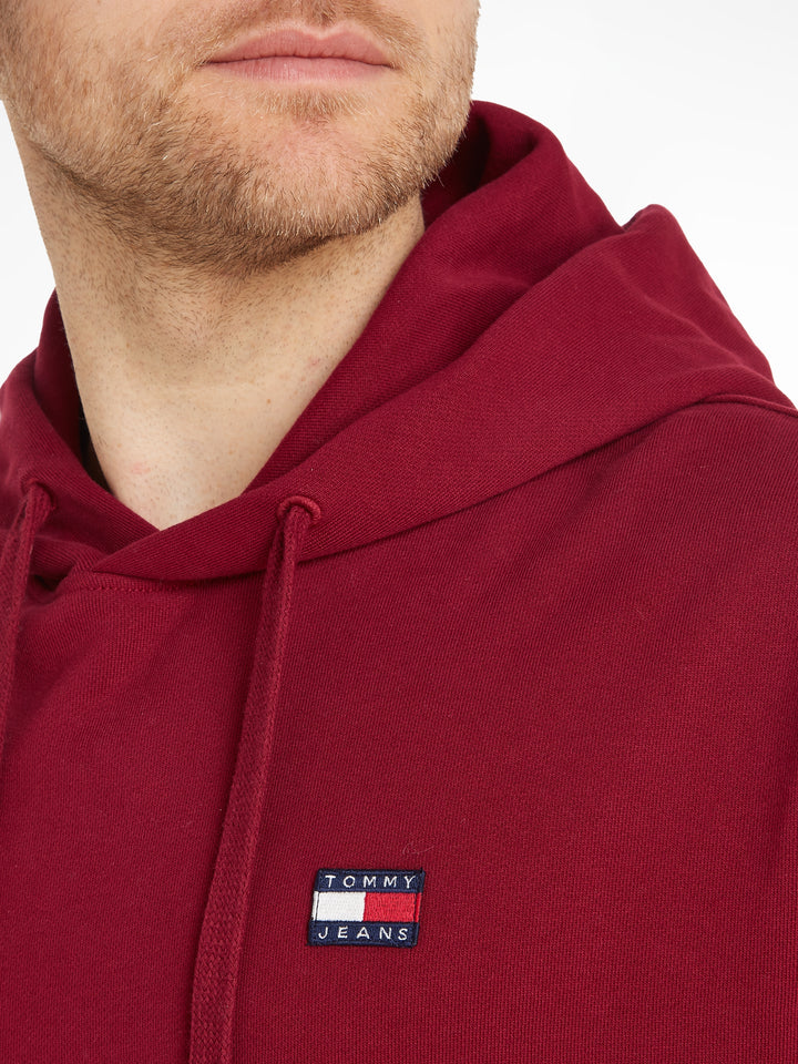 TJM RLX XS BADGE HOODIE - ROUGE