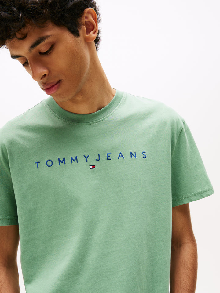 TJM REG LINEAR LOGO TEE - CLOUDY JADE MULTI