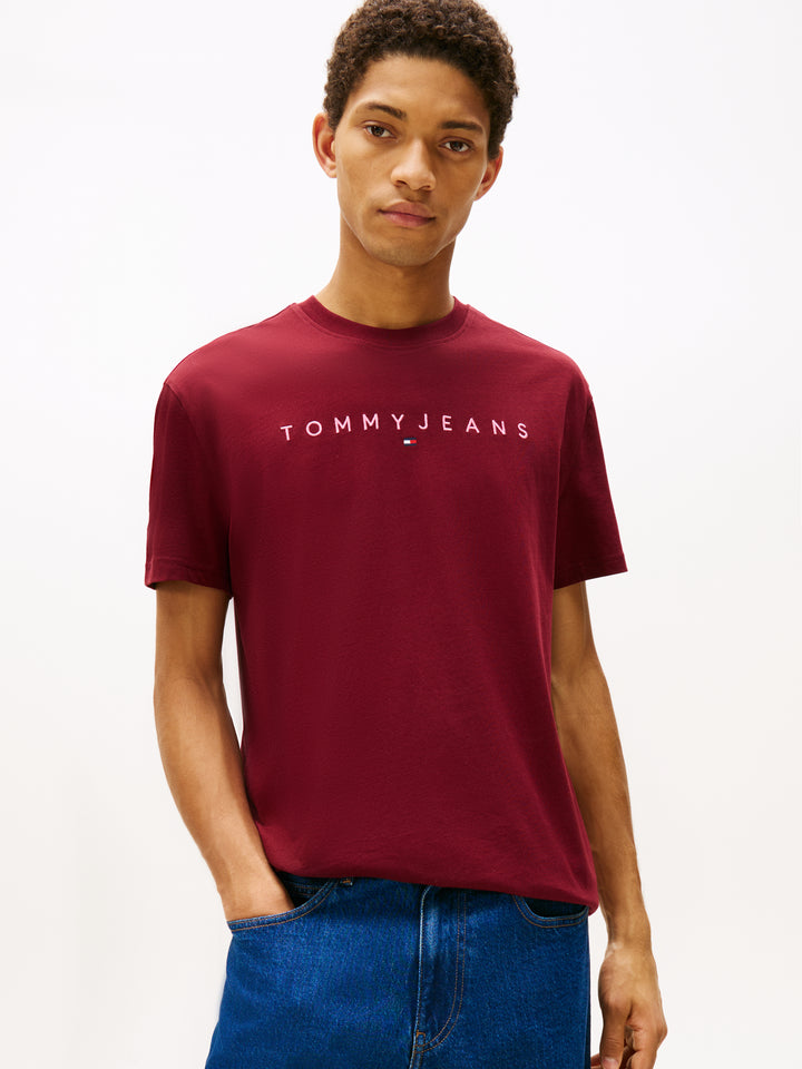 TJM REG LINEAR LOGO TEE - RED WINE