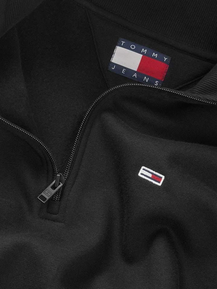 TOMMY JEANS REG FLEECE 1/4 ZIP - BLACK