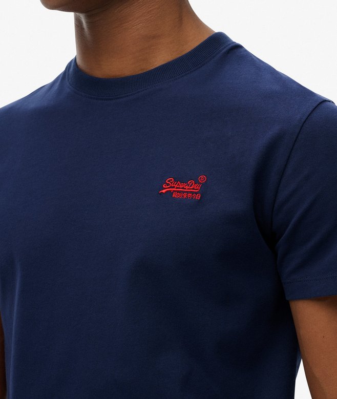 SUPERDRY ESS LOGO EMB TEE - ATLANTIC NAV
