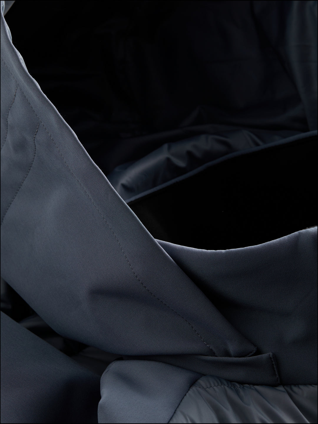 CK ESS MIX MEDIA JACKET - GREY TAR