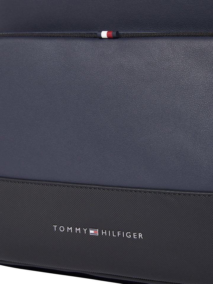 TH ESSENTIAL BACKPACK - SPACE BLUE
